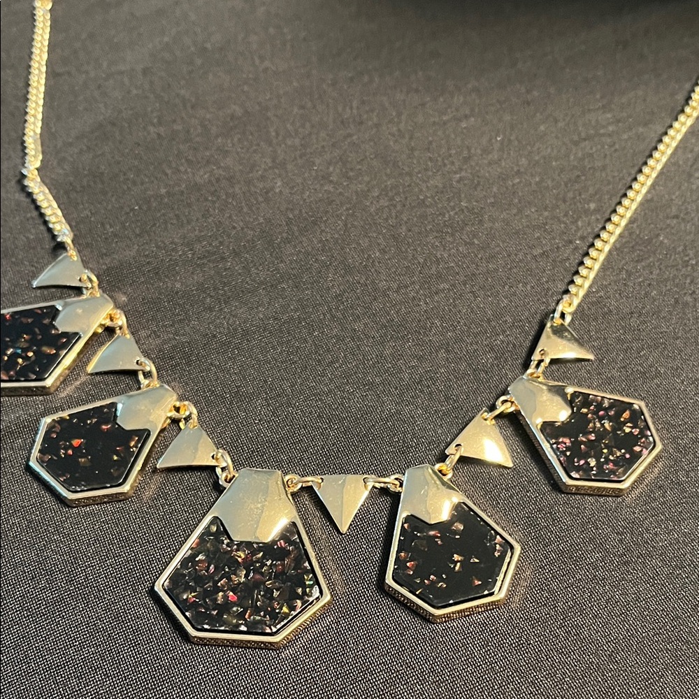 Elegant Black and Gold Necklace